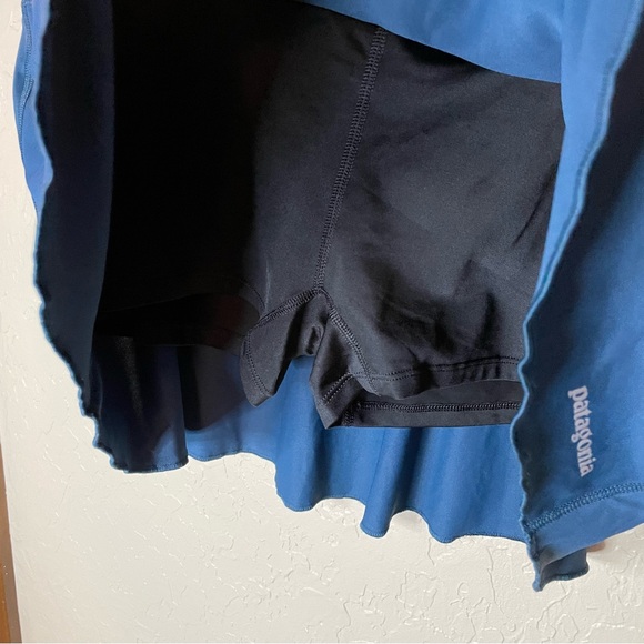 Patagonia Navy Light Blue Tennis Golf Skirt Skort Built In Shorts Size Large - Picture 5 of 7